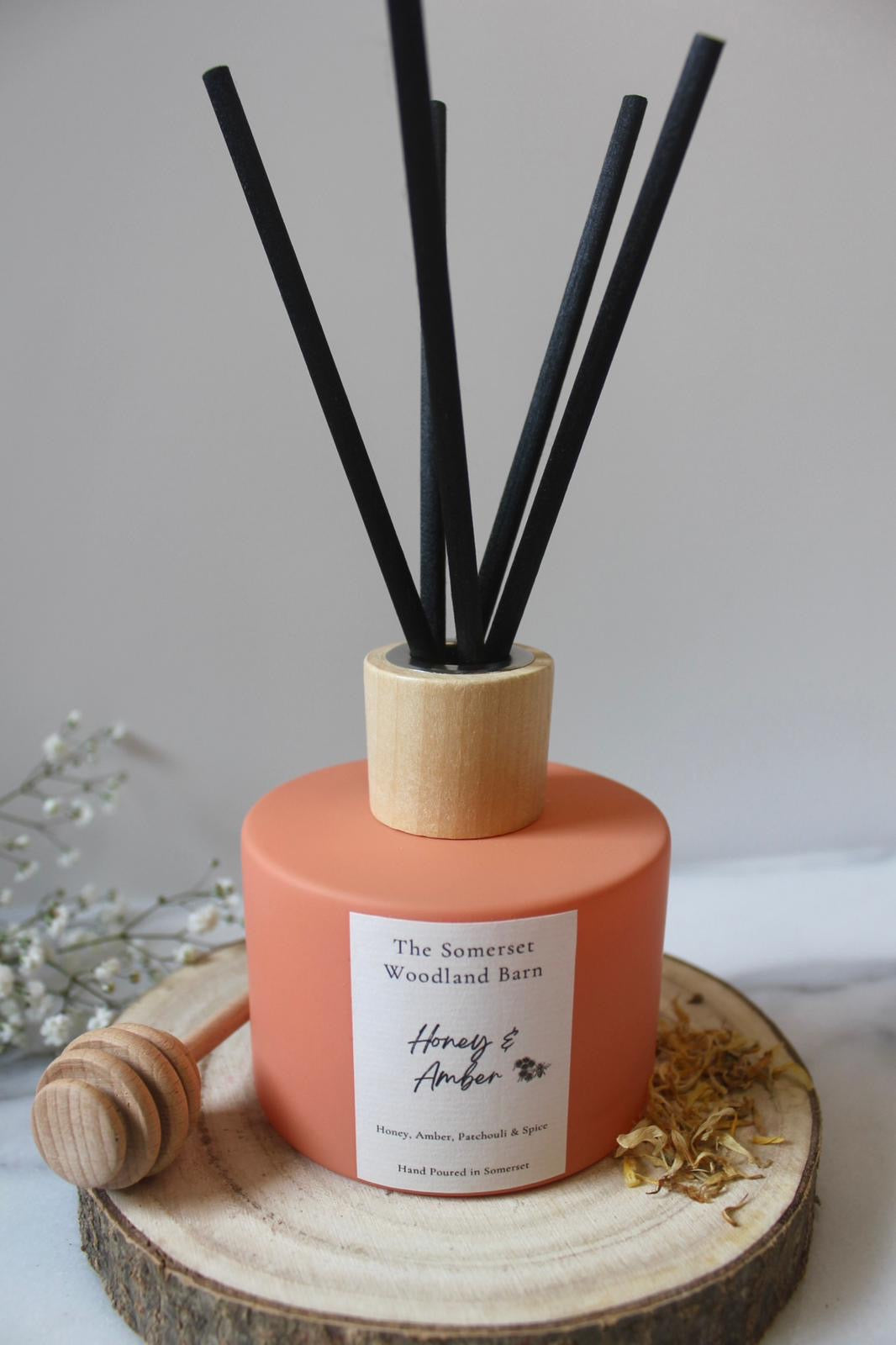 Honey & Amber Reed Diffuser – The Somerset Woodland Barn